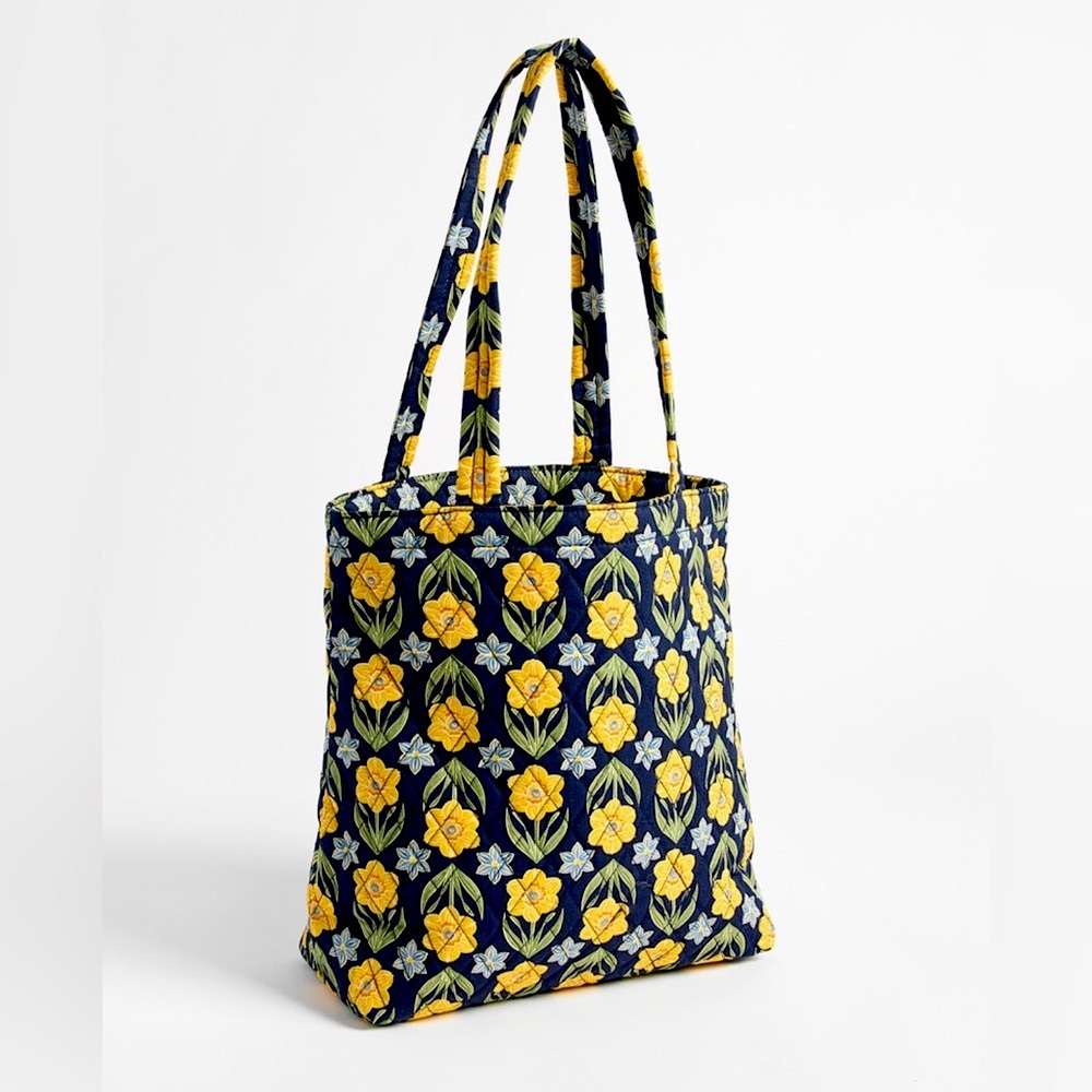 πΌπHOST PICK!!!ππΌ Vera Bradley Cotton Tote Bag in Daffodils - Picture 2 of 5